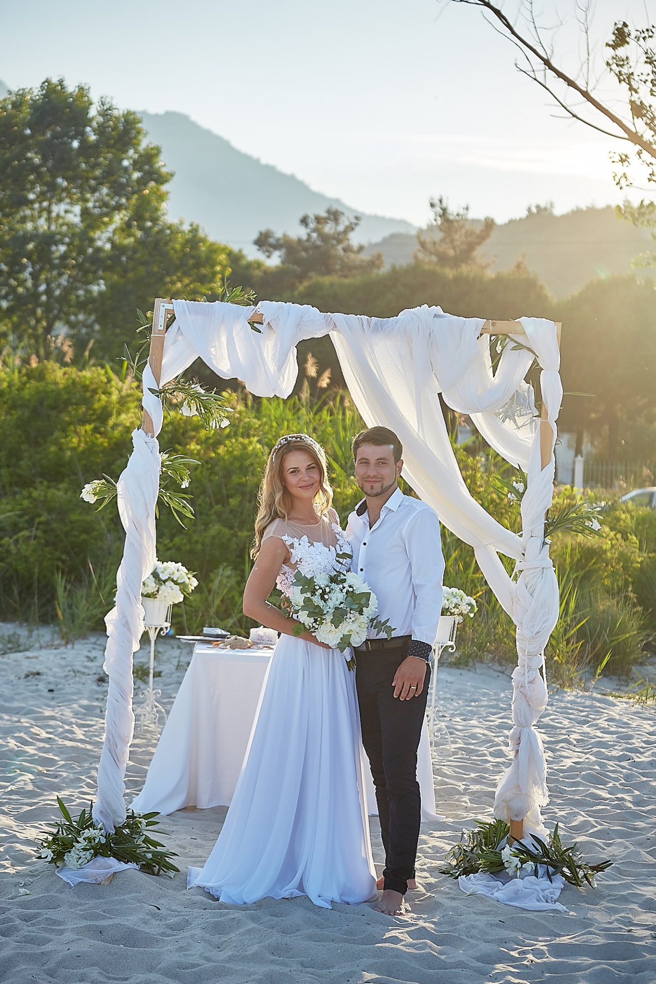 Thassos Golden Beach Wedding on the beach wedding table and decor