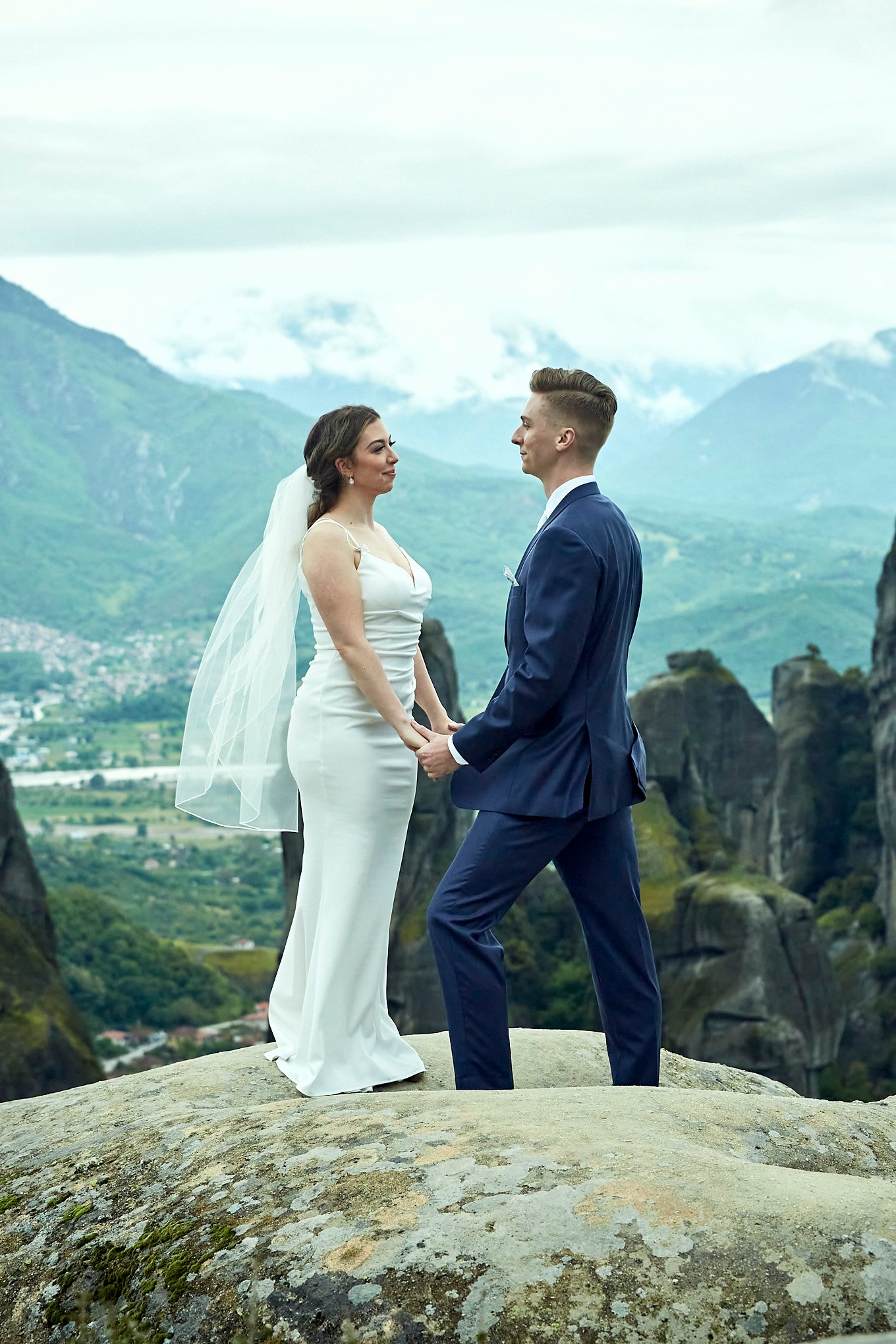 Elopement in Meteora