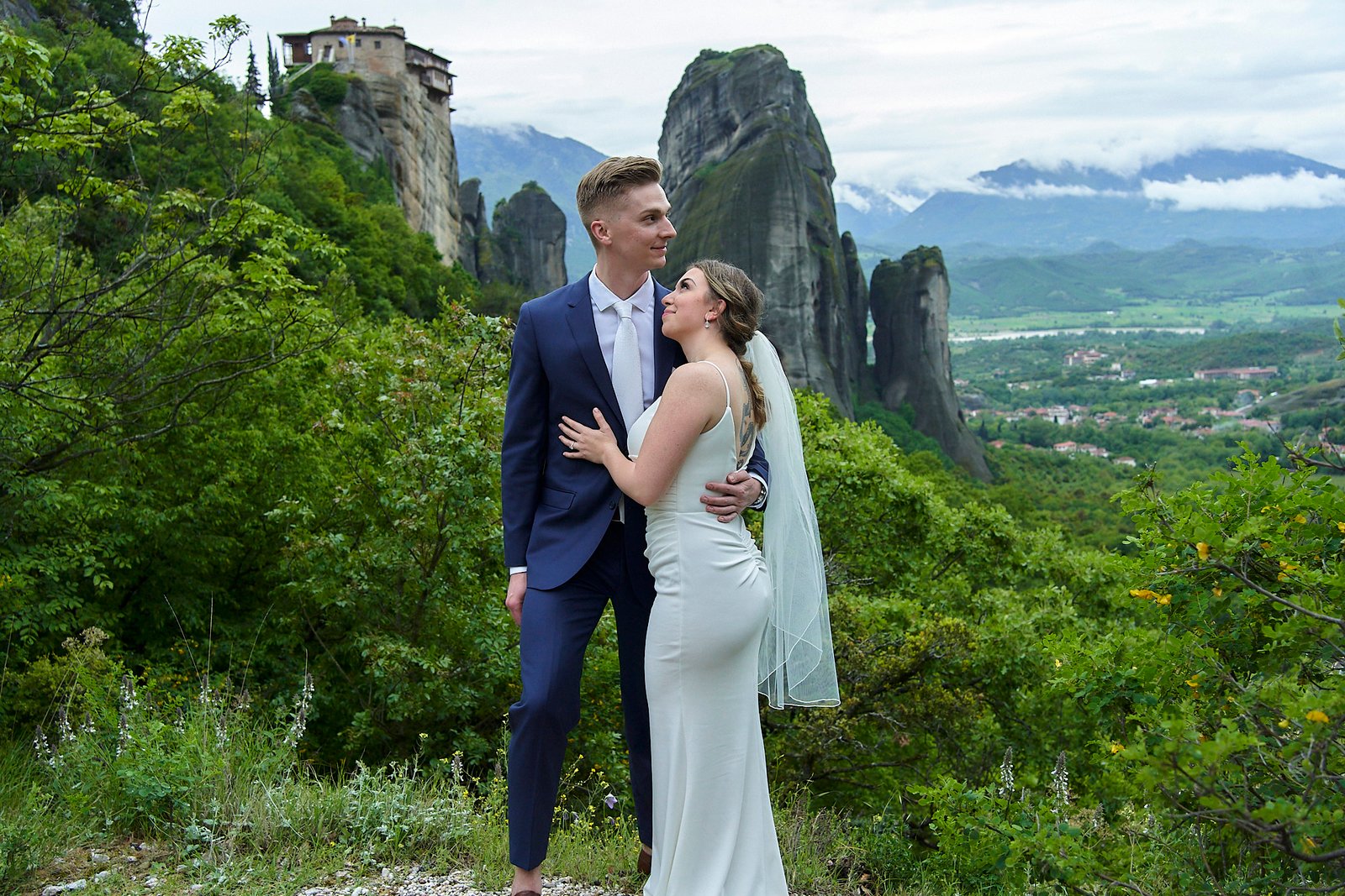 Elopement in Meteora