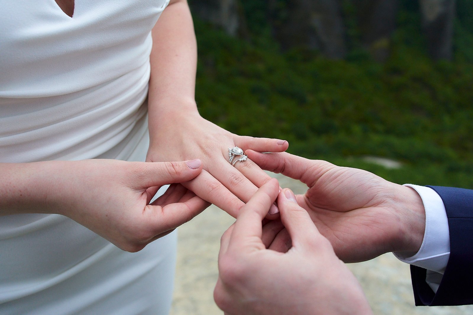 Elopement in Meteora