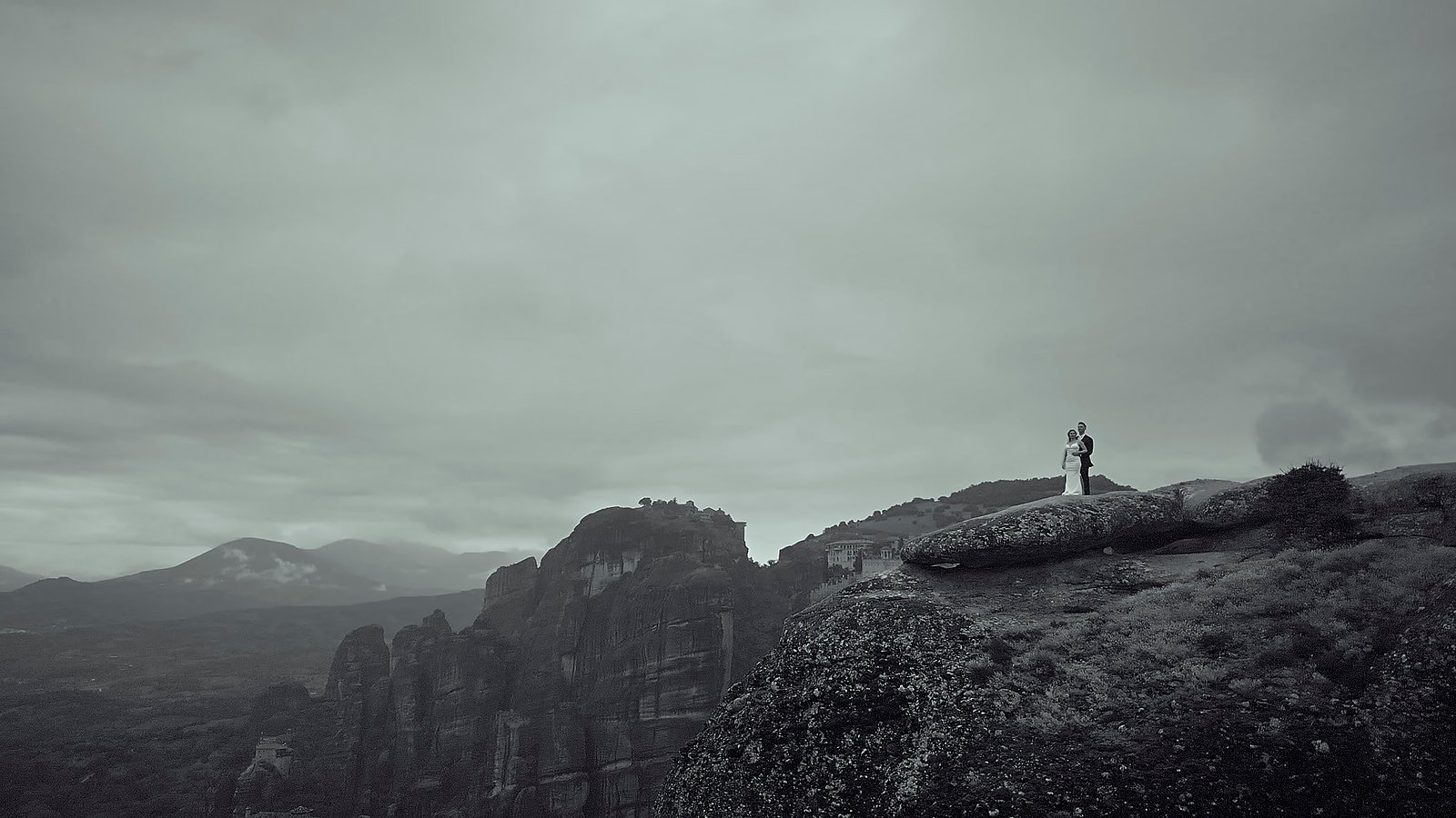 Elopement in Meteora