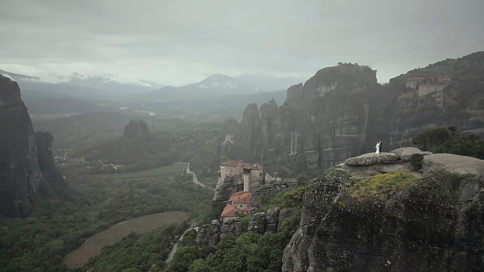 Elopement in Meteora