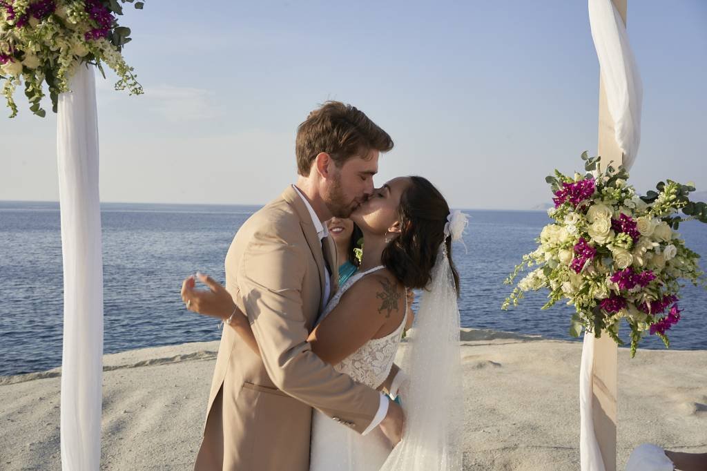 Greek island elopement ceremony