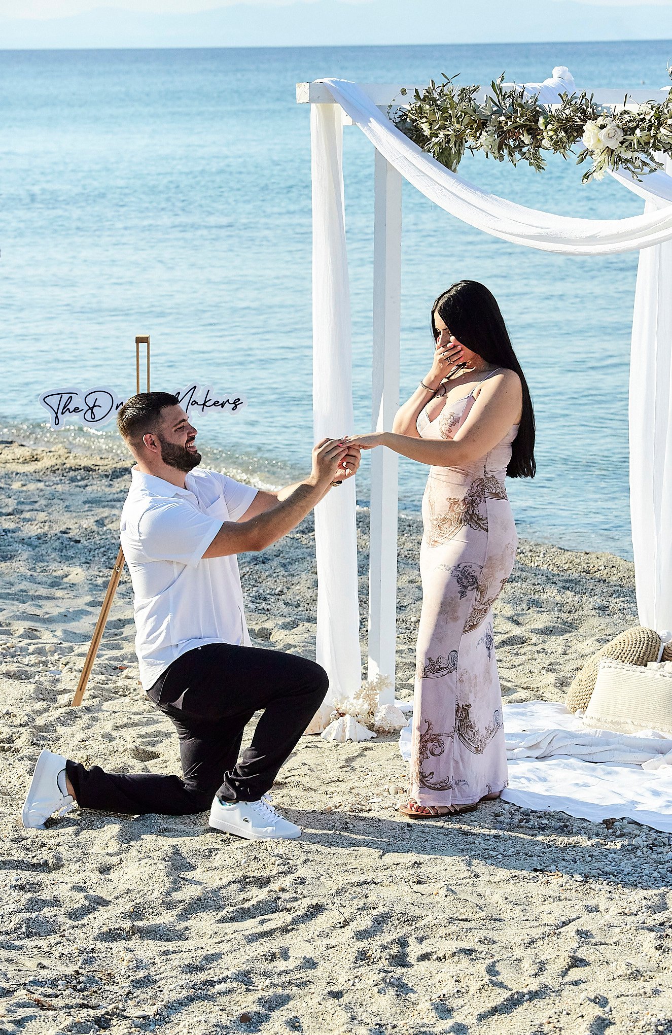 PROPOSAL BY THE BEACH BY THE DREAMMAKERS