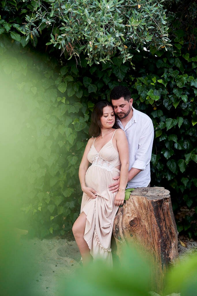 Flowing dress maternity shoot Greece