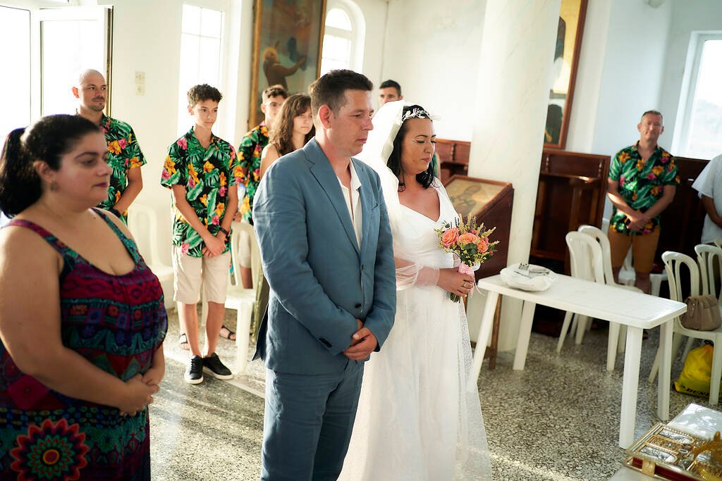 wedding moment in Limnos