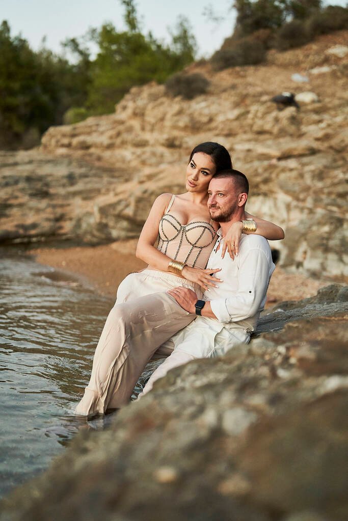 Cliffside couple shoot