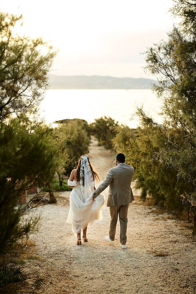 wedding dress movement