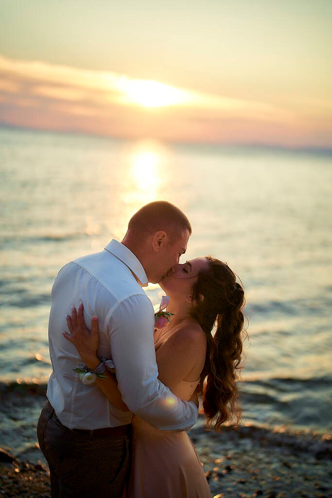 Intimate moment post-ceremony
