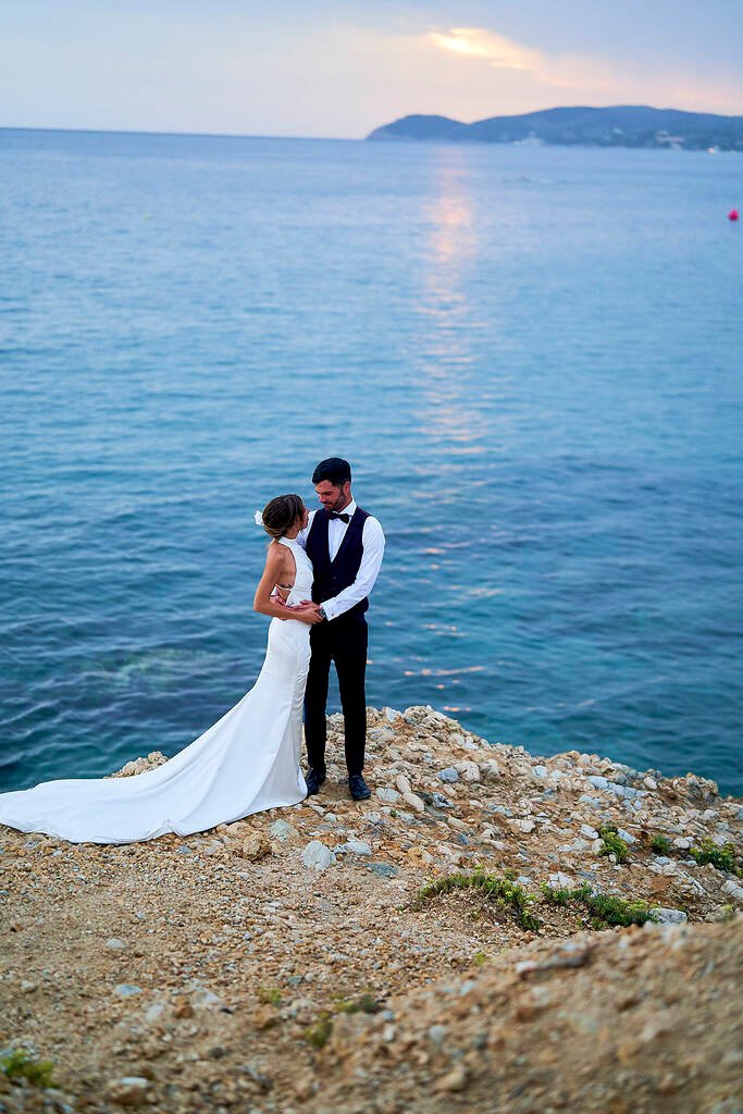 Coastal wedding Greece details