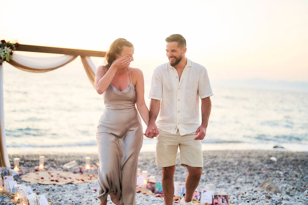 Romantic proposal in Rhodes