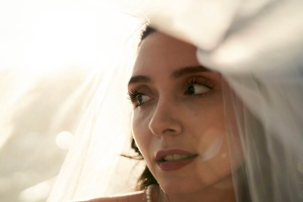 vintage bride portrait close up