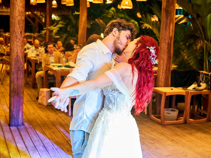 Thassos Beach Wedding Photography:Laura & Zoltan