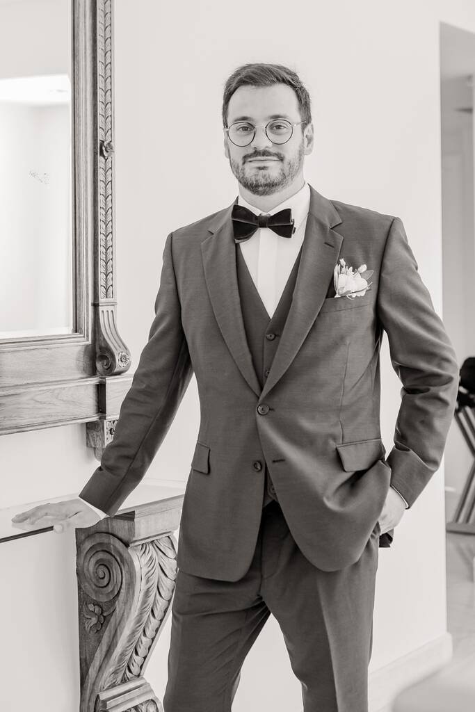 groom emotional before ceremony